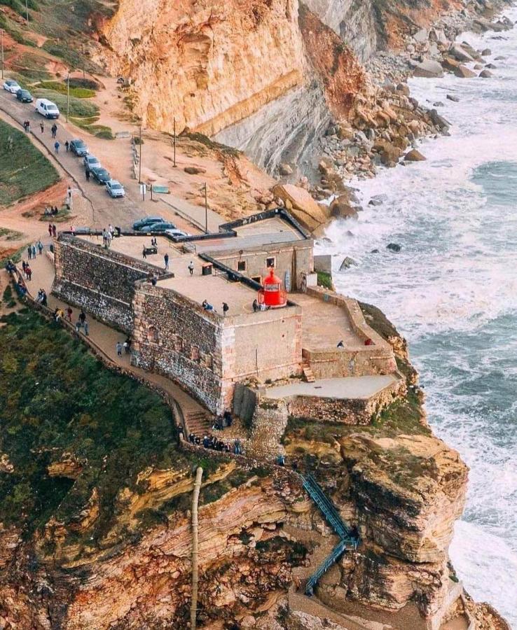 Estudio Dos Bones Nazaré Eksteriør bilde